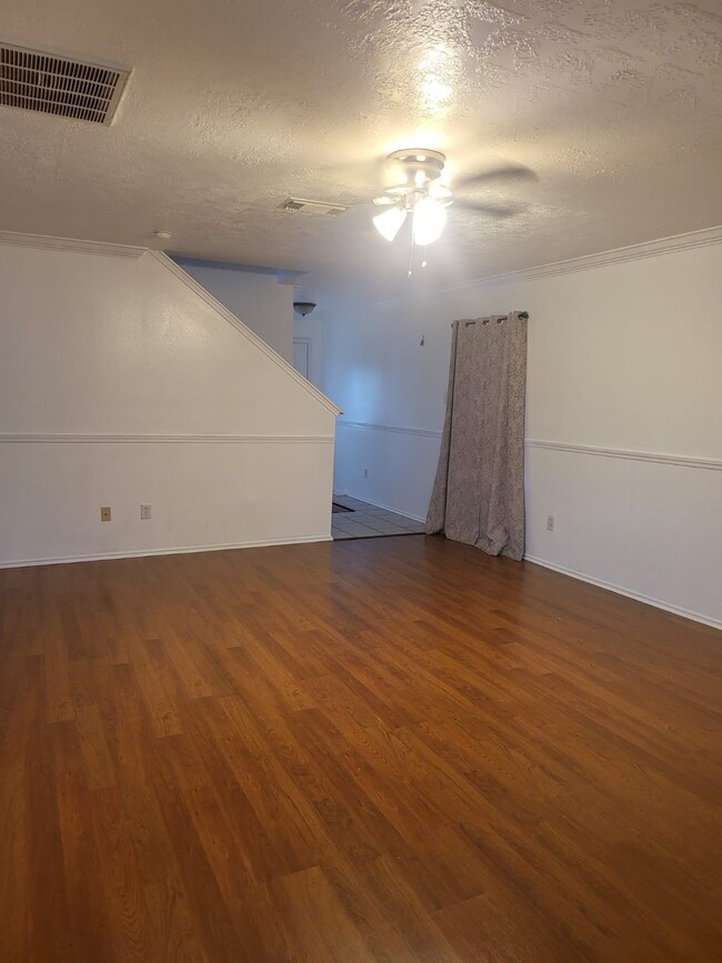 6436 Duckett Park Dr, Houston, TX 77086 - photo 6