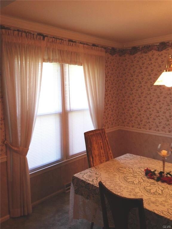 1541 Country Club Rd, Allentown, PA 18106 - photo 6