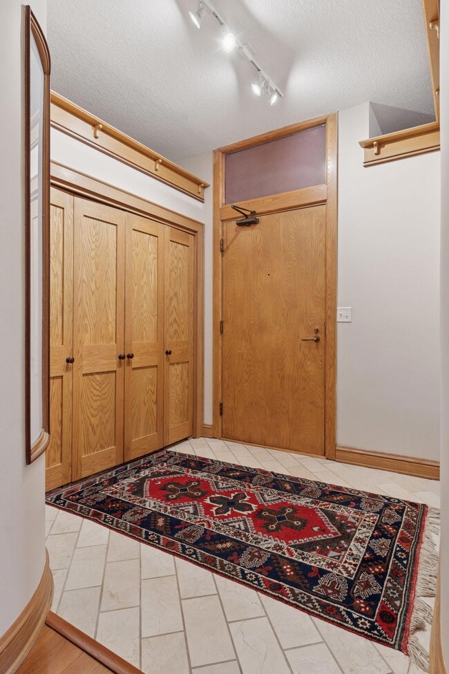 702 N 1st St unit 321, Minneapolis, MN 55401 - photo 4