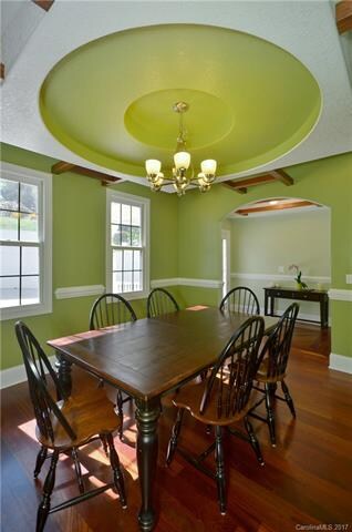 64 Buckeye Dr, Hendersonville, NC 28792 - photo 3