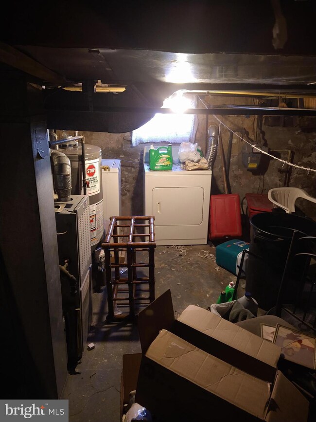 1510 N Stricker St, Baltimore, MD 21217 - photo 3