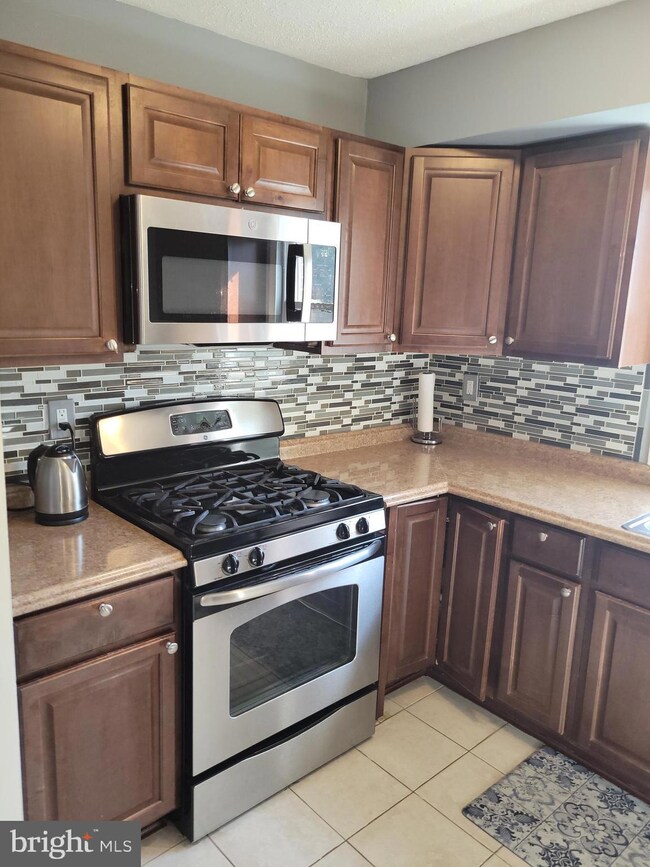 11909 Tarragon Rd unit F, Reisterstown, MD 21136 - photo 7