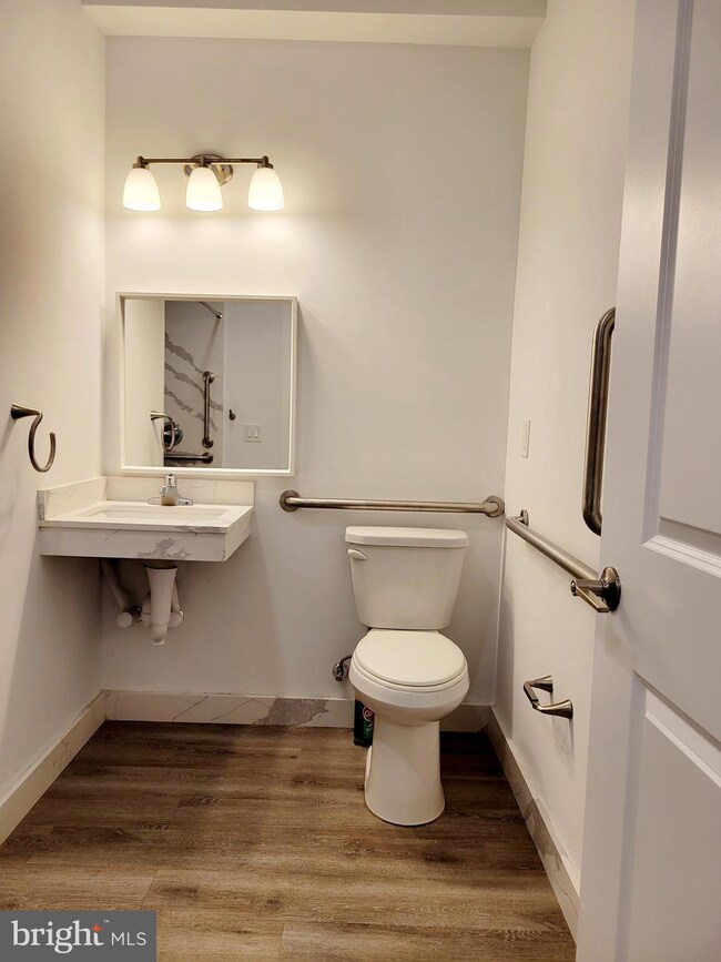 123 Creek Rd unit A202, Mount Laurel, NJ 08054 - photo 7