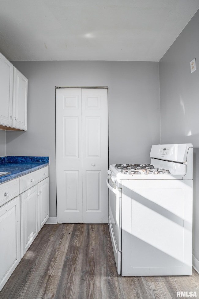 1310 39th St, Moline, IL 61265 - photo 6