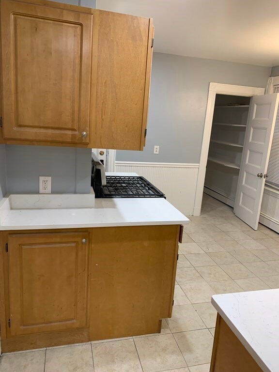 39 Newport St unit 2, Dorchester, MA 02125 - photo 4