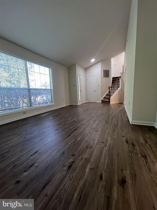 9 Emerson Ct, Stafford, VA 22554 - photo 4