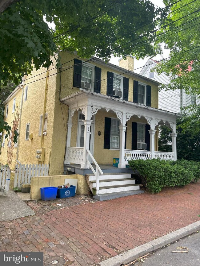 22 Peyton St unit 1, Winchester, VA 22601 - photo 2