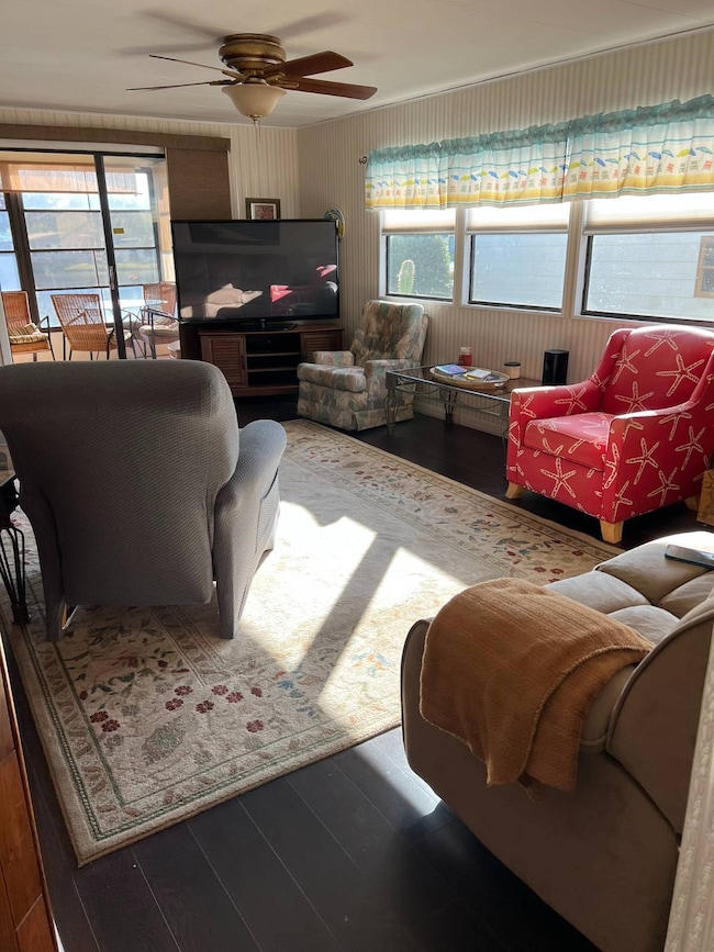 5700 Bayshore Rd unit 210, Palmetto, FL 34221 - photo 5