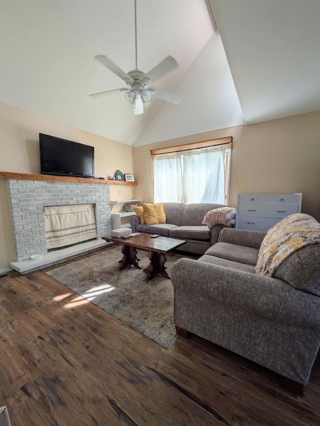 113 Whispering Pines Ct, Roscommon, MI 48653 - photo 5