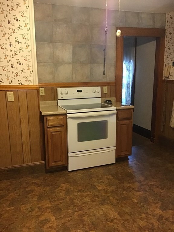 83 Sterling St unit 1, Springfield, MA 01107 - photo 6