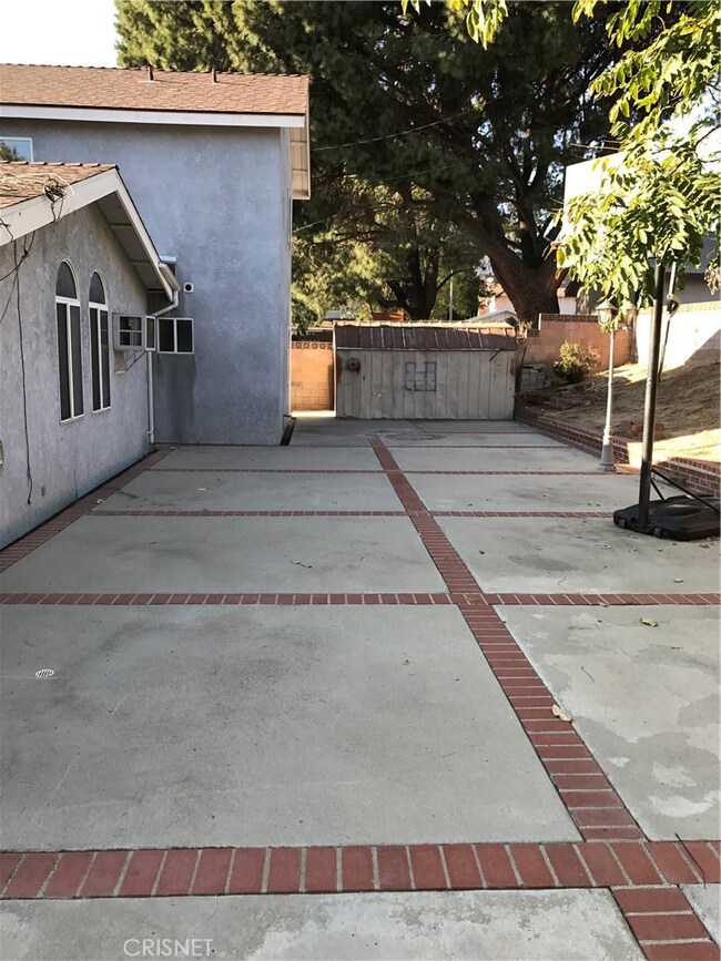 13550 Phillippi Ave, Sylmar, CA 91342 - photo 3