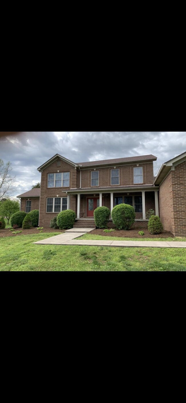 190 Gwinn Island Rd, Danville, KY 40422 - photo 2