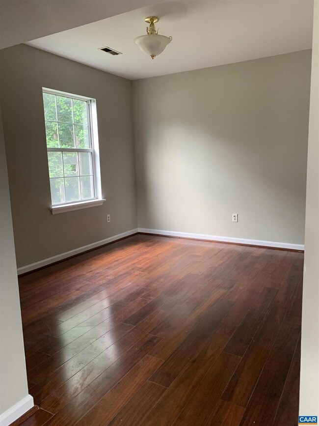 4743 Wren Ct, Charlottesville, VA 22911 - photo 4