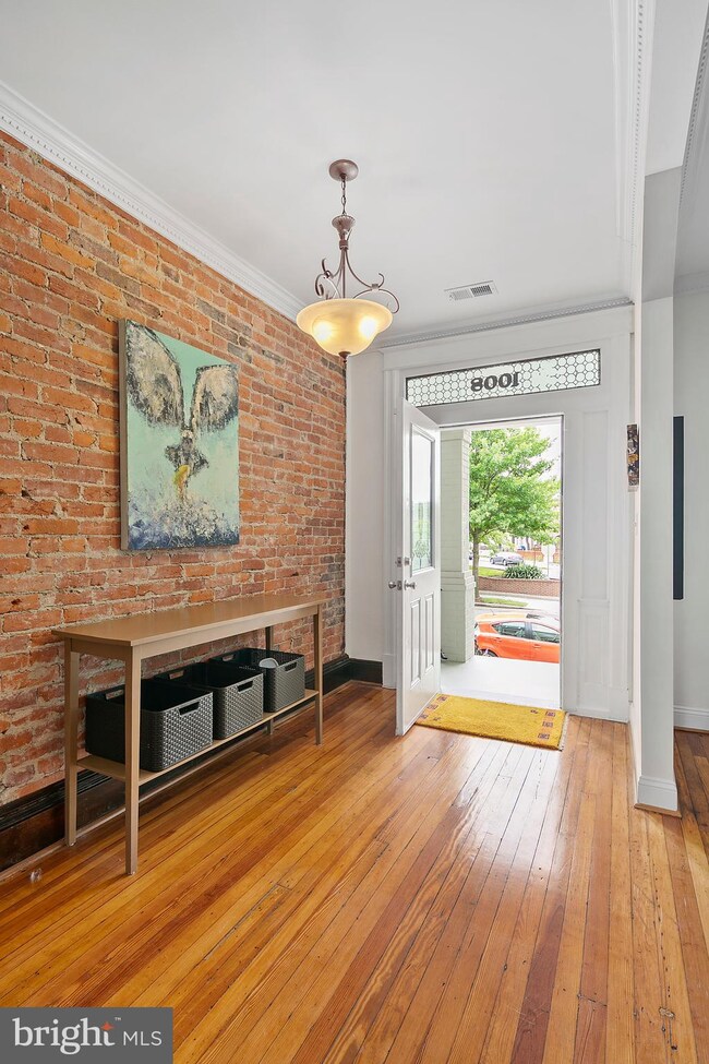 1008 8th St NE, Washington, DC 20002 - photo 4