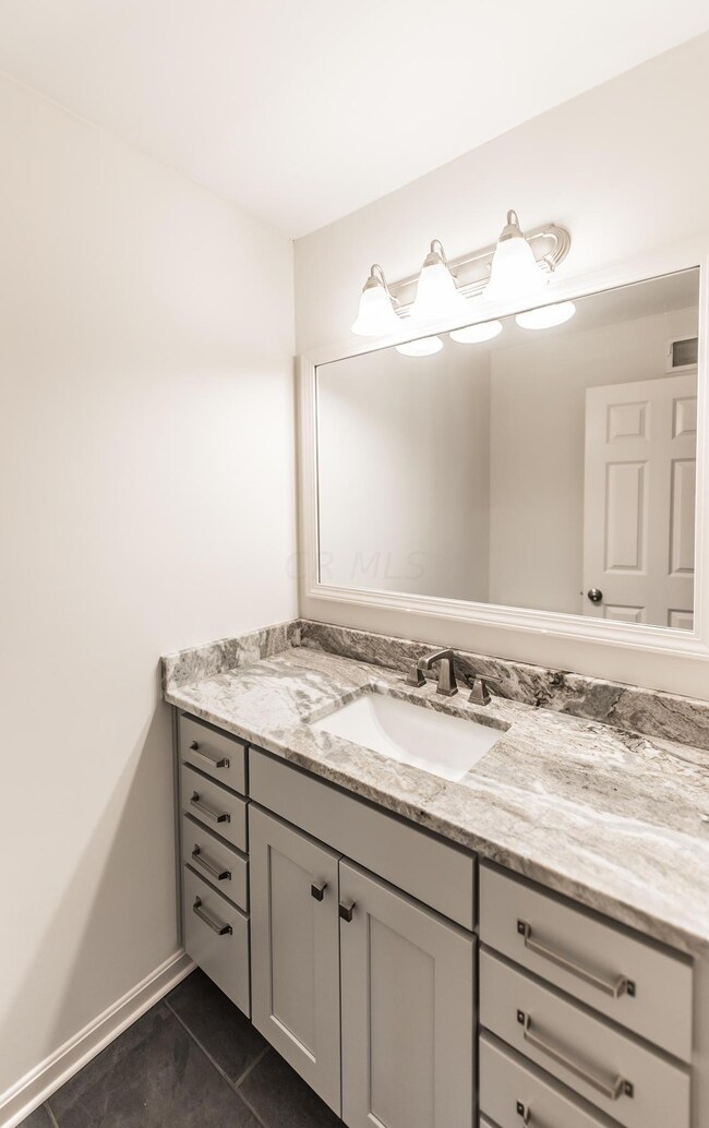 4427 Powder Room