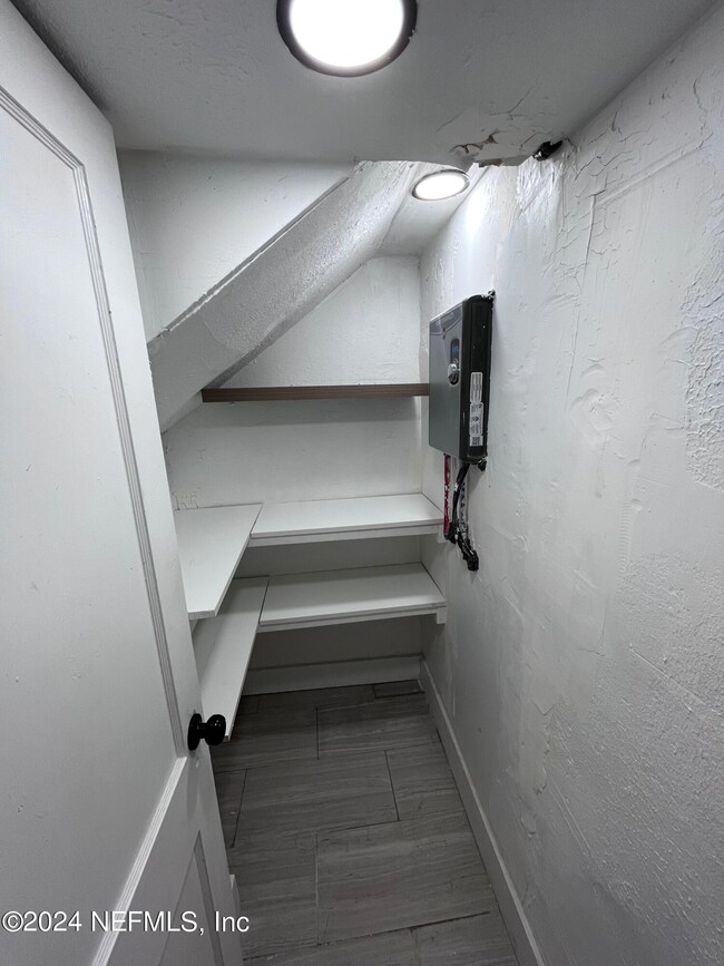 3643 Walsh St, Jacksonville, FL 32205 - photo 6