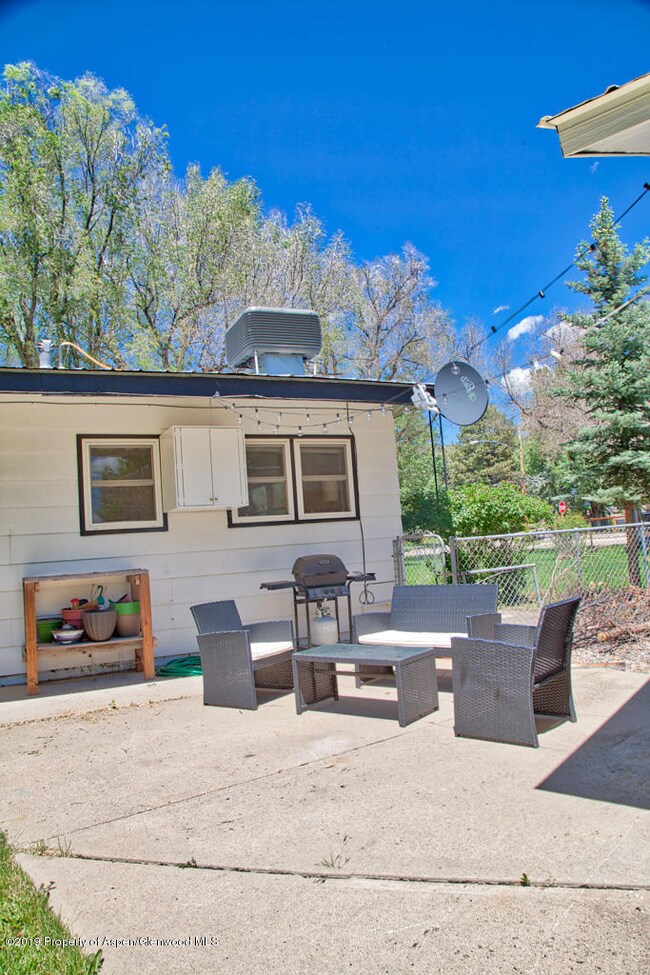 775 Barclay St, Craig, CO 81625 - photo 7