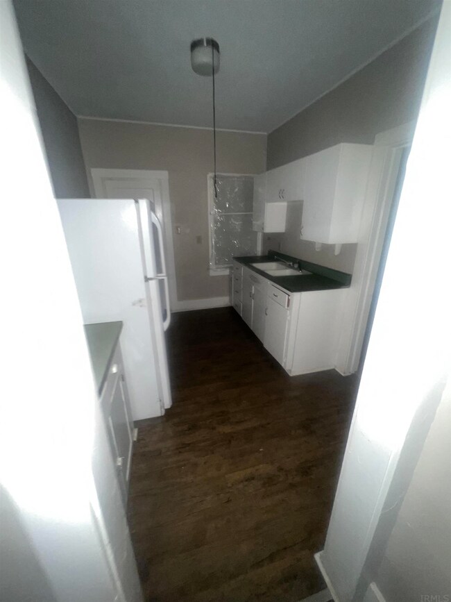 1164 Bresseau St, Elkhart, IN 46514 - photo 2