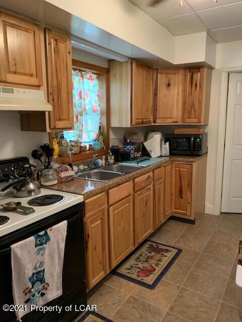 6 E Poplar St, Nanticoke, PA 18634 - photo 5