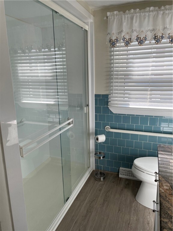 20 Cove Ct, North Providence, RI 02911 - photo 7