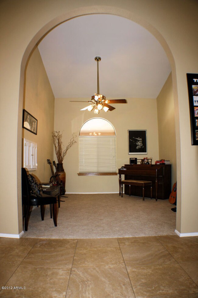 FORMAL DINING RM