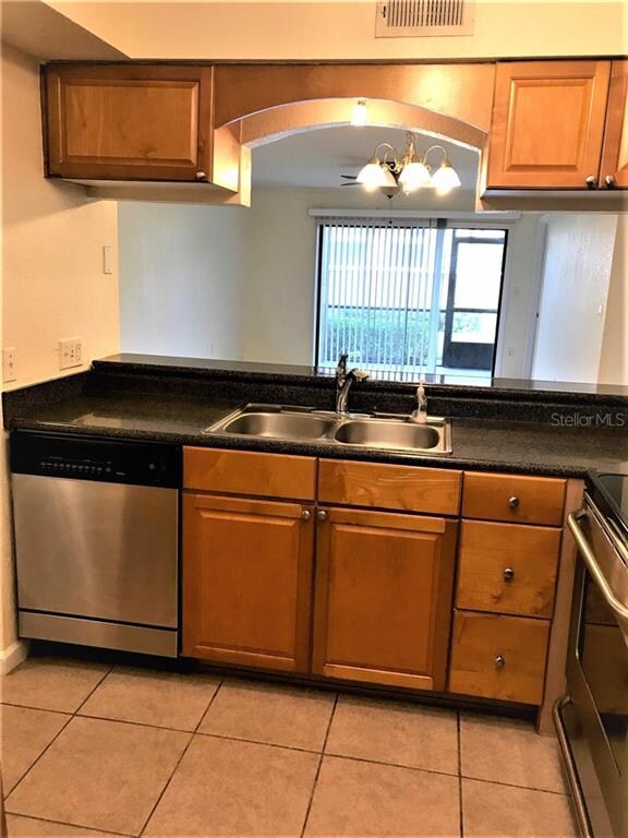 10195 Sailwinds Blvd N unit 104, Largo, FL 33773 - photo 5