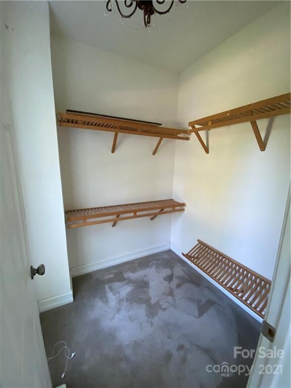 597 S Greenbriar Rd, Statesville, NC 28625 - photo 6