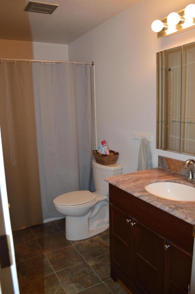 6 Main Bath