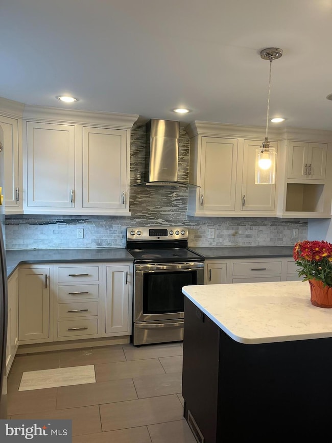 14 Franklin Getz Dr, Broomall, PA 19008 - photo 4