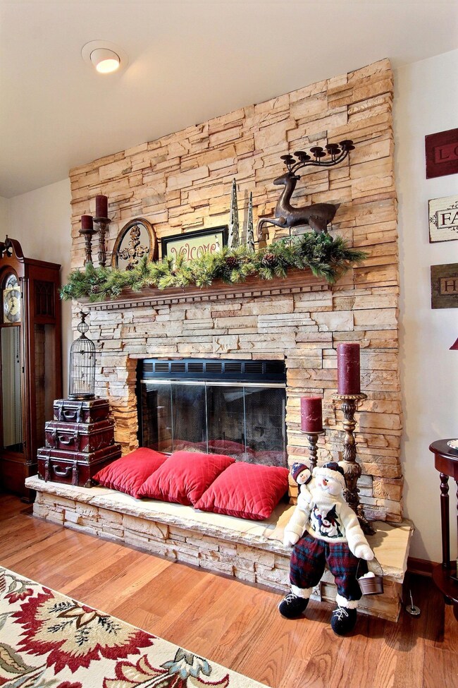 13818 Jennings St, Crown Point, IN 46307 - photo 7