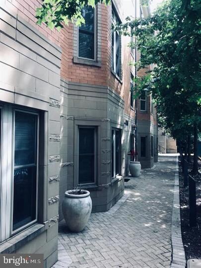 2203 12th Ct N unit 33, Arlington, VA 22201 - photo 3