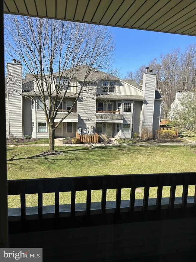 3306 Waltham Ct unit 204, Yardley, PA 19067 - photo 4