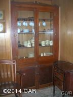 263 Brown St, Tamaqua, PA 18252 - photo 3