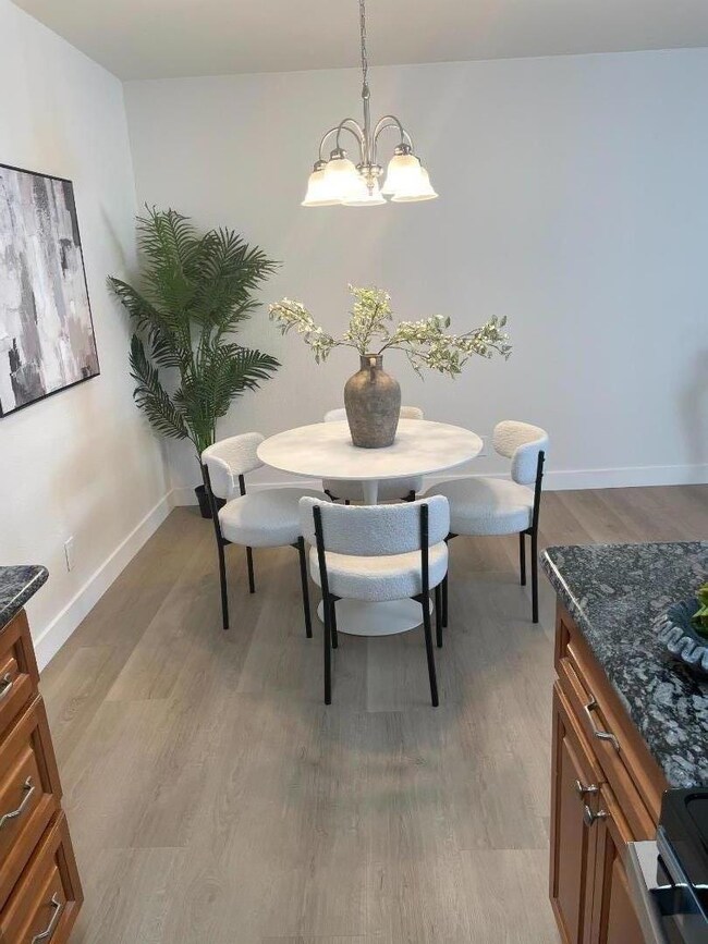 340 Auburn Way unit 7, San Jose, CA 95129 - photo 4