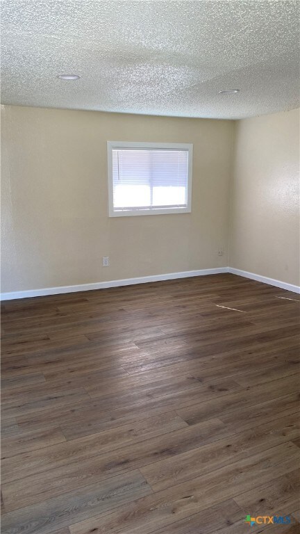 107 Salinas Rd unit 109, San Marcos, TX 78666 - photo 6