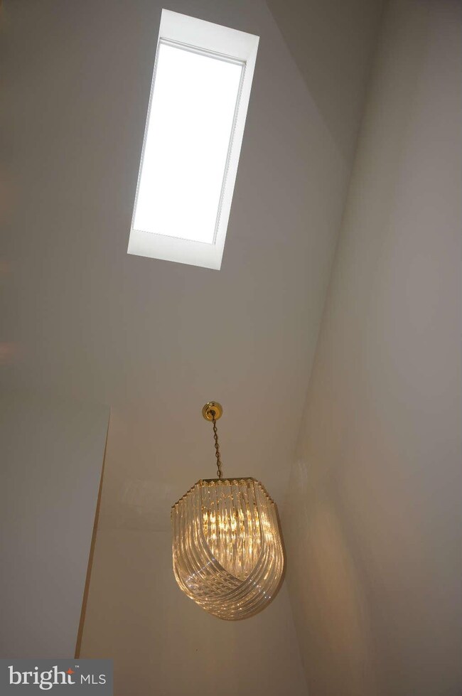 12051 Little Patuxent Pkwy, Columbia, MD 21044 - photo 3