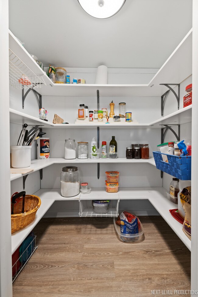 461 Cleveland Ave, Batavia, IL 60510 - photo 7