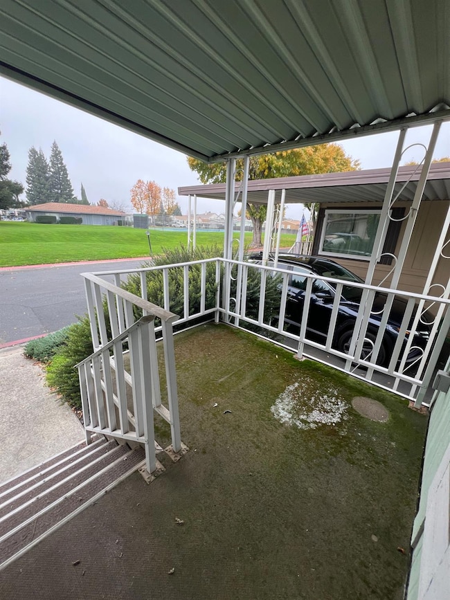 127 Sloop Ln, Modesto, CA 95356 - photo 3