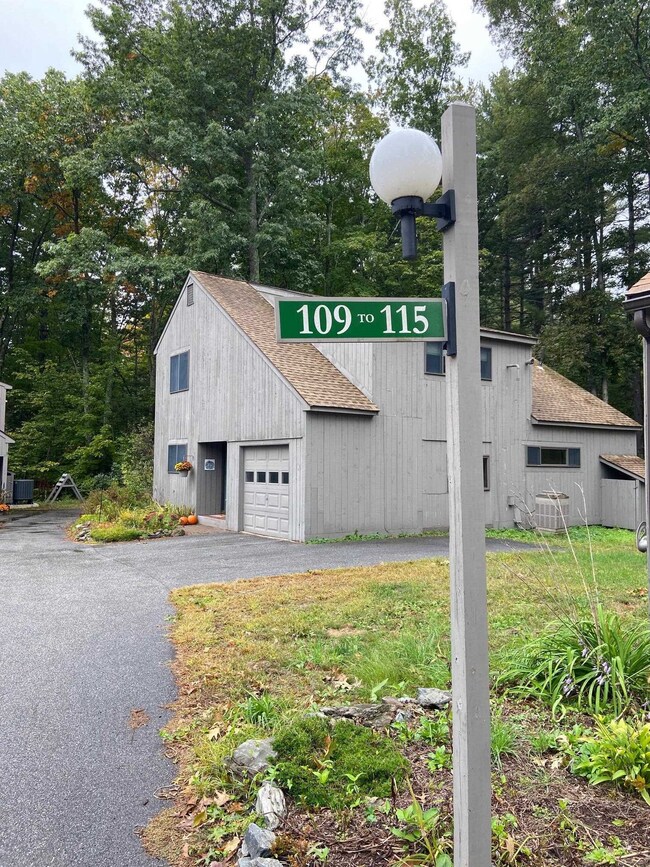 111 Coburn Ave unit 110, Nashua, NH 03063 - photo 3