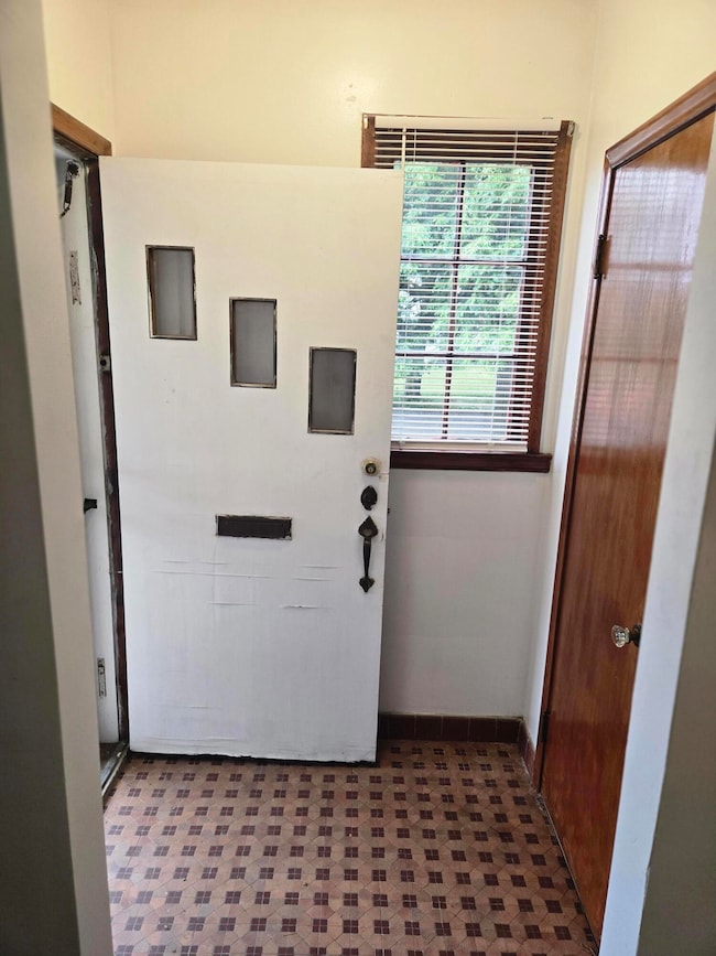 Entrance to living room
