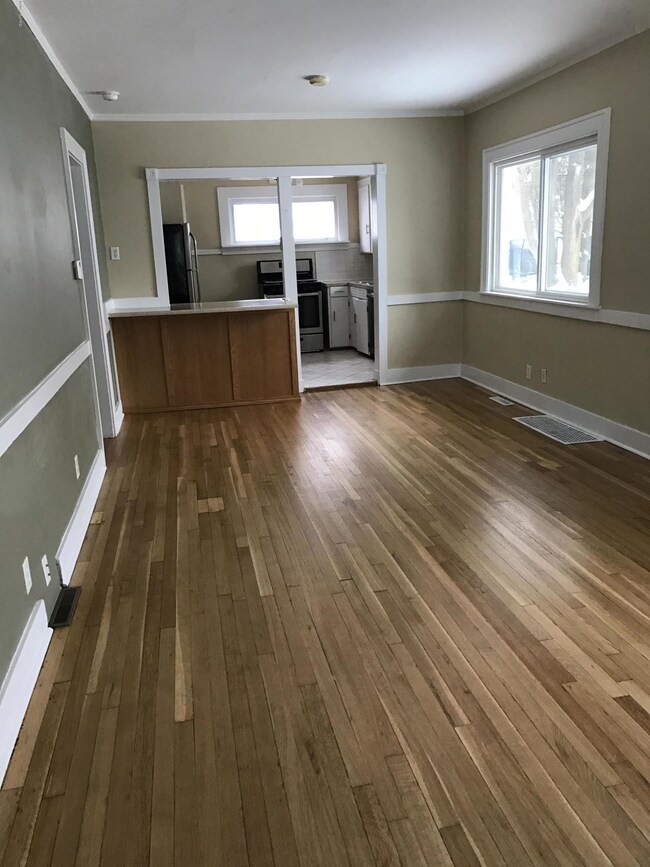 1148 Arlington St NE, Grand Rapids, MI 49505 - photo 5