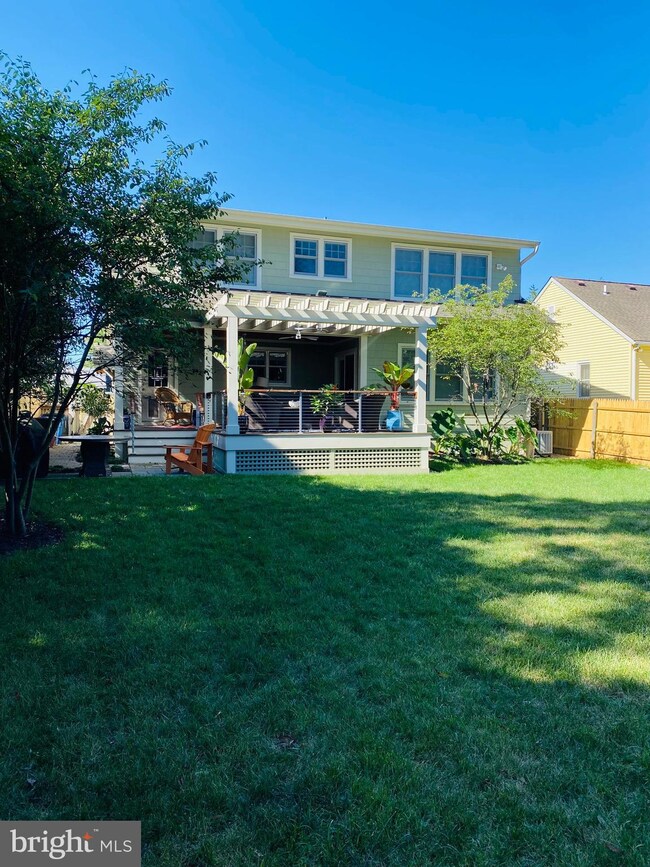 605 First St, Annapolis, MD 21403 - photo 4