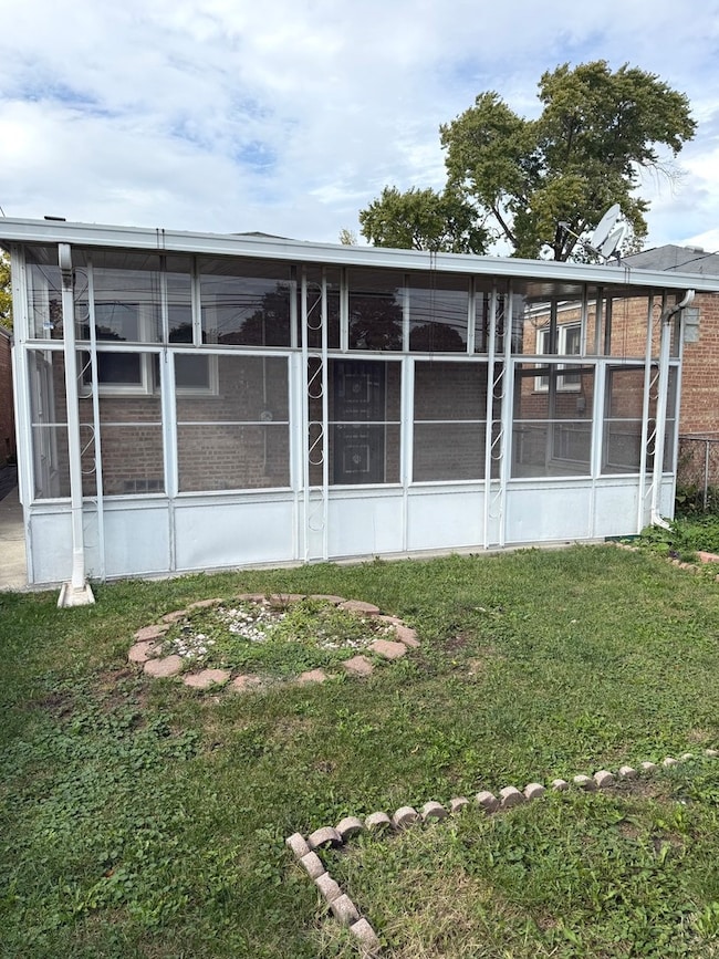 9741 S Lowe Ave, Chicago, IL 60628 - photo 3