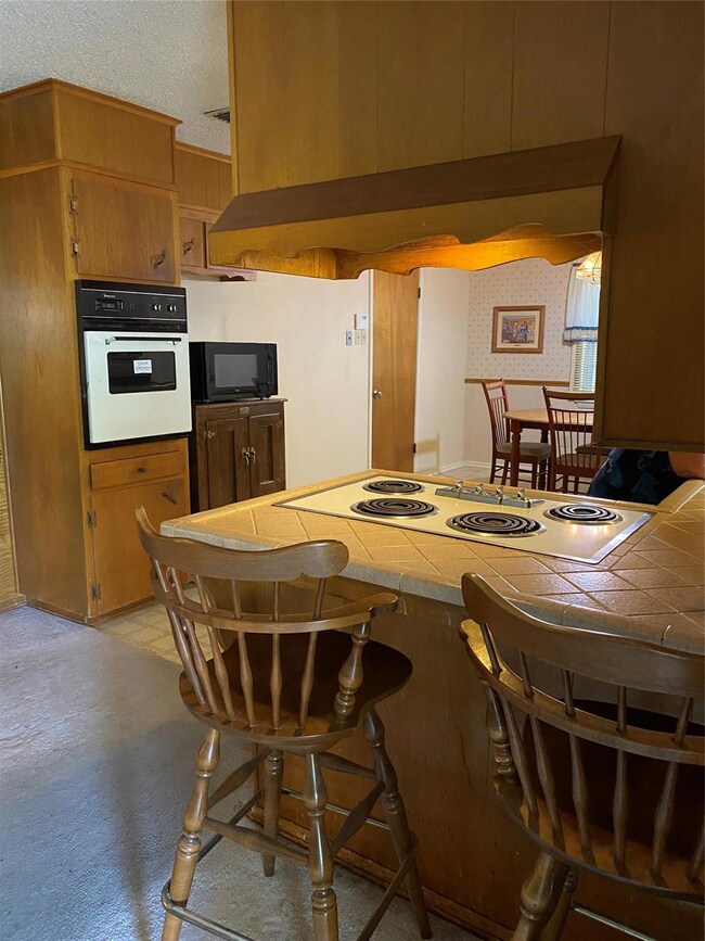 breakfast bar