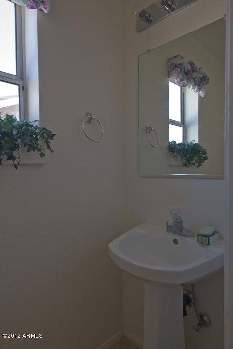 Powder room