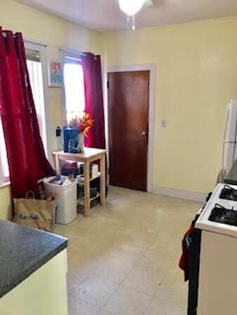 25 Marcella St unit 3, Cambridge, MA 02141 - photo 5