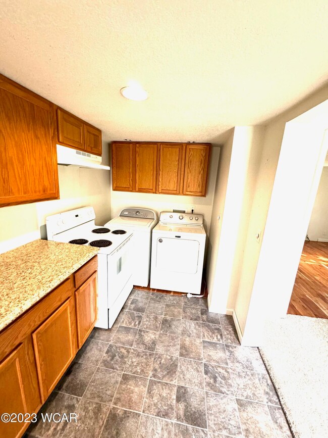 1115 Bradford St, Lima, OH 45805 - photo 3