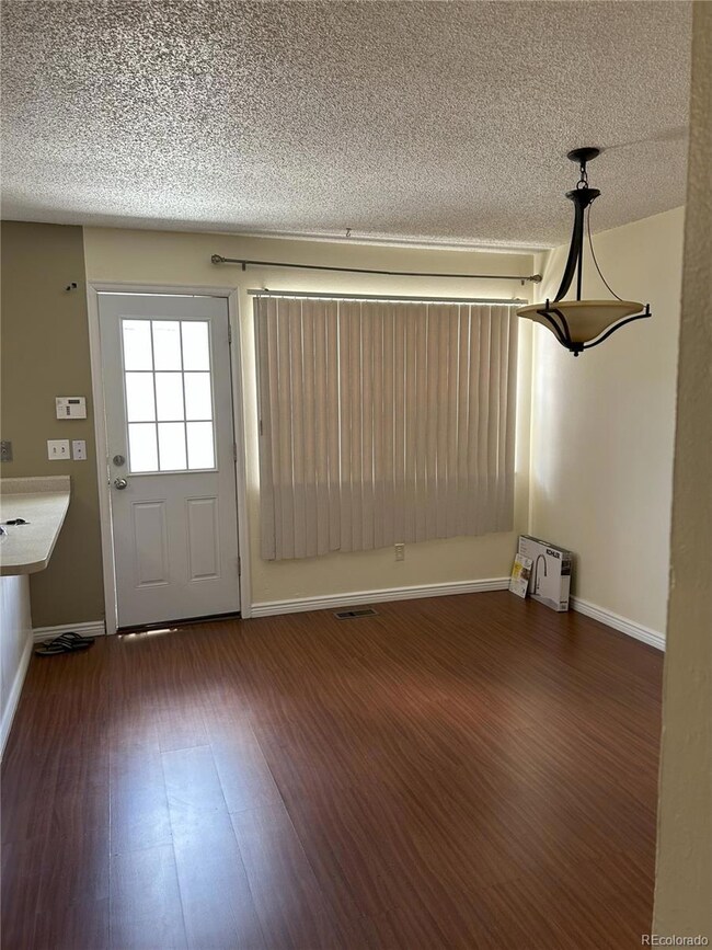 1153 S Sable Blvd unit E, Aurora, CO 80012 - photo 4