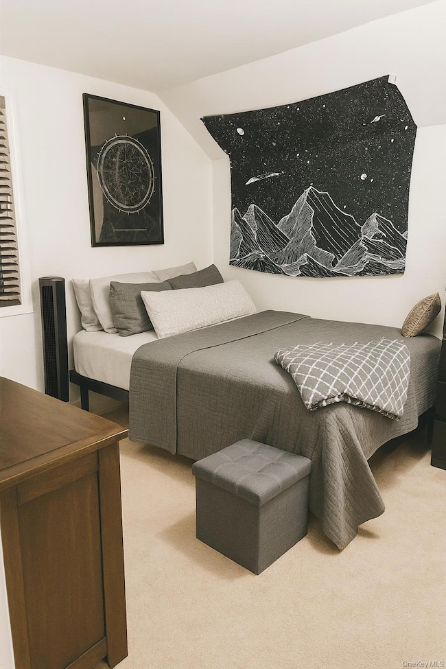 10 Village Ln, Selden, NY 11784 - photo 3