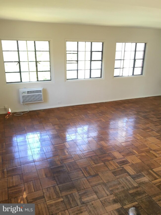 1510 Mount Eagle Place, Alexandria, VA 22302 - photo 2